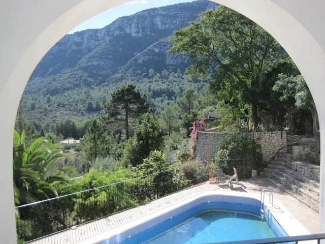 Property 2448 - Image 6